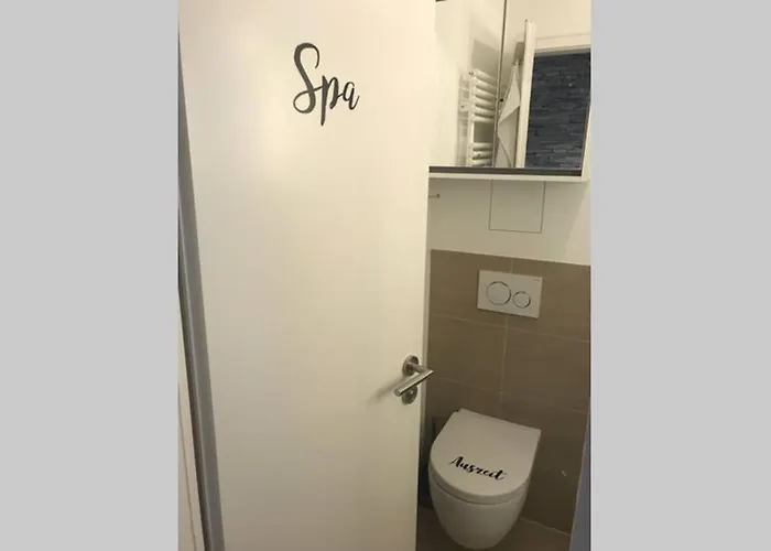 Central, Modern, Mit Grossem Balkon Checkin123